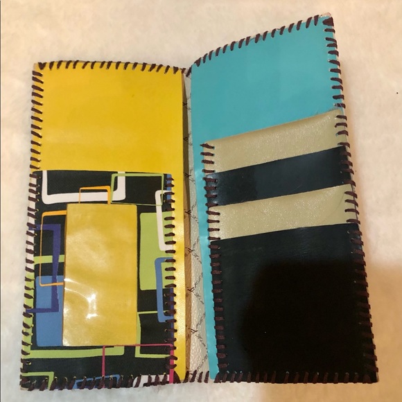 Ladies Beautiful Unique Handcrafted Wallet - Picture 3 of 7